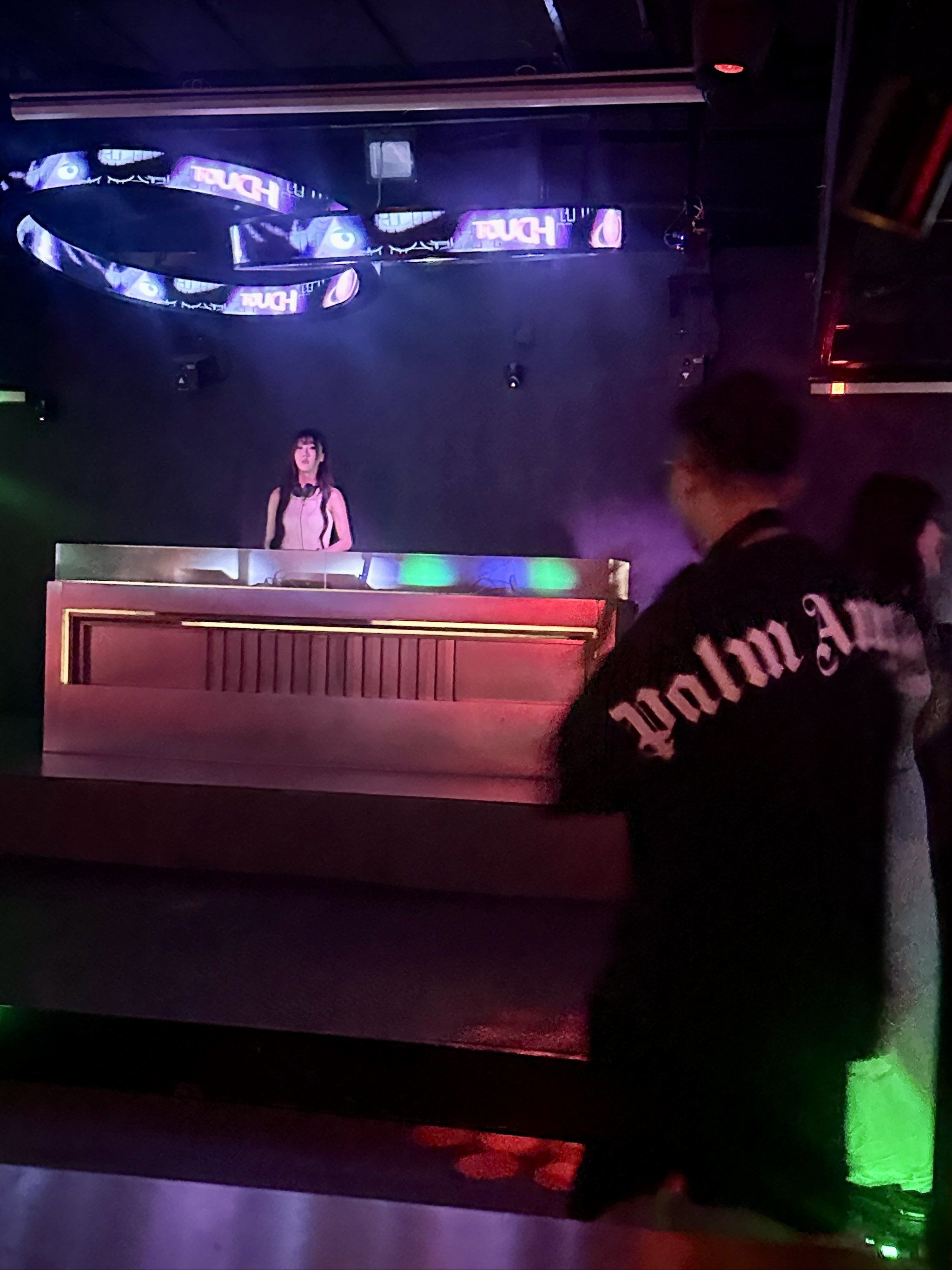 池州商务ktv：独享单人商务空间-贵池区ktv预定